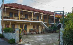 Avgi