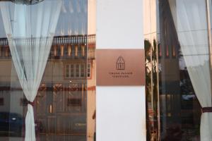 Chang Palace Vientiane