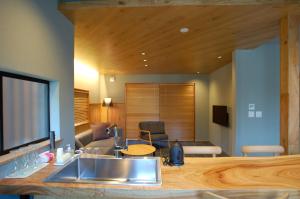 三上勘兵衛本店 Mikami Kanbe Honten