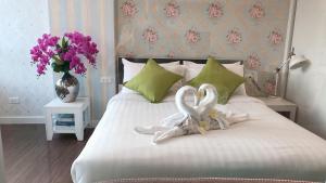 The courtyard khaoyai by Tom