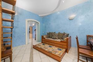 Deribasivska Vip 4-room Apartment