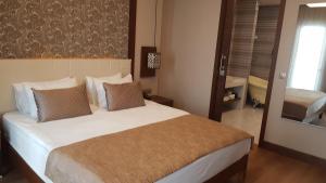 Manesol Boutique Galata