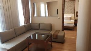 Manesol Boutique Galata