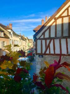 Appartements L’elegance au coeur du Medieval : photos des chambres