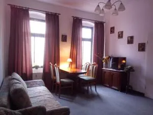 AA-Apartment -7 Wohnungen für Geschäftsreisende - wie zu Hause - Zschopau