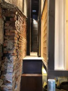 台甕茶室青年旅館 Tai-Wong Tatami Room Hostel - Тайнань