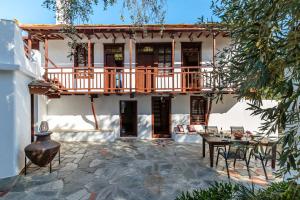 Aletri Pool Cottage Skopelos Greece