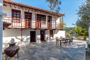 Aletri Pool Cottage Skopelos Greece