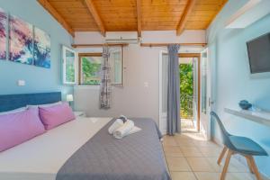 Flisvos Seaside Apartments Lefkada Greece