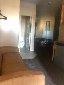 Lone Star Inn & Suites