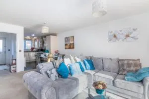 Lakeside Palace - West Thurrock