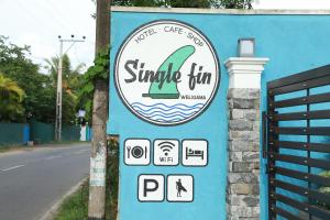 Single Fin Weligama