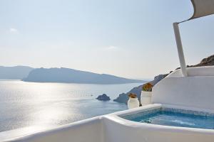 La Perla Villas and Suites Santorini Greece