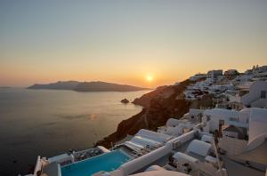 La Perla Villas and Suites Santorini Greece