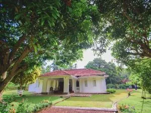 Thalpe Walawwa Heritage Villa - Talpe