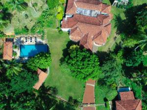 Thalpe Walawwa Heritage Villa With Private Beach Access