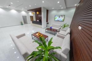 Al Sqlawi Hotel Apartment