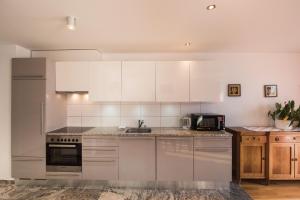 Abendrot - Direct lake view