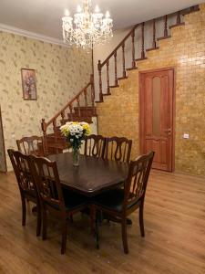 Apartment on Zhukovskogo