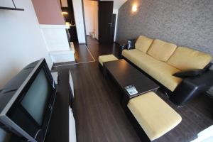 Menada Imperial Heights Villas