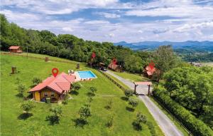 Four-Bedroom Holiday Home In Novi Marof