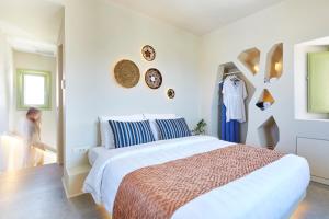 Aeon Suites - Adults Only Santorini Greece