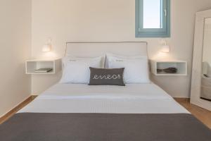 Eneos Kythnos Beach Villas-Executive and Premium Villas Kythnos Greece