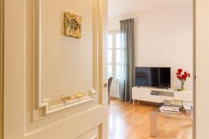 Sibs Bcn- Balmes- Romantic CityCentre Beautiful