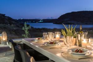 Eneos Kythnos Beach Villas-Executive and Premium Villas Kythnos Greece