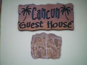 Cancun Guest House 2