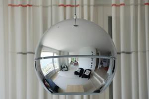 LENNO PANORAMICA PRIVATE VILLA SLEEPS 8-By Italian Apartments