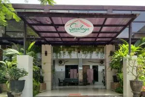 RedDoorz @ Hotel Surabaya Sumenep - Sumenep