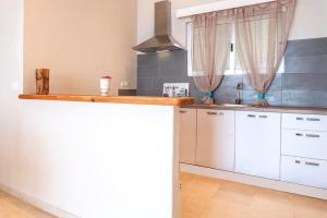 Nissaki Suite Poseidon by Sealand Villas