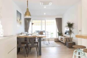 The Rentals Collection - Atlantic