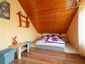 Holiday Home Hibiscus by Interhome