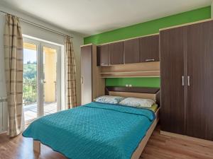 Apartment Kate-3 by Interhome