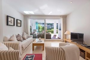 Las Canas beach, ground floor first line beach, Marbella golden mile