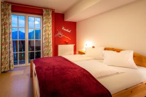 Ferienwohnungen Hotel Garni Dörflerwirt