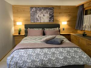 Kirchplatz Apartment Lupus & Cervus