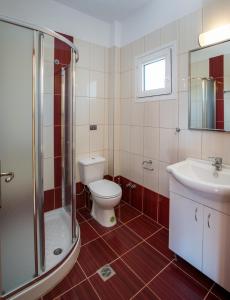 Studios Koula 2-TOMI