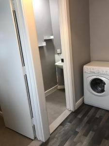 Studio Flat with Parking near City Centre