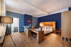 Extra Large Double Room room in Hotel Hof van Aragon