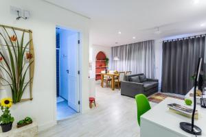 Apartamento com quintal em Alto de Pinheiros