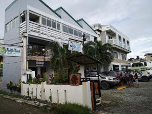 Pacific Waves Inn (Annex)