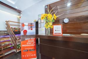 RedDoorz near San Juanico Bridge