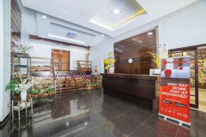 RedDoorz near San Juanico Bridge