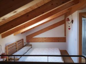 Apartment - Split Level room in San Carlo