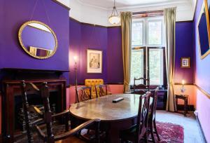 City Centre Mansion Sleeping 1 to 23