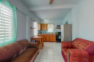 Carol's Cabanas - Toledo Settlement