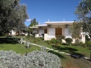 Hotel Petit Village Evia Greece